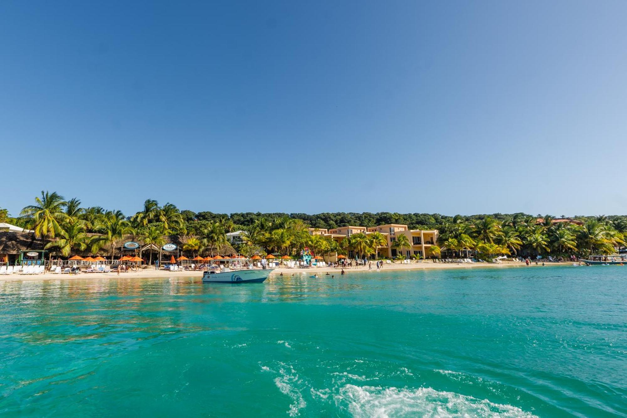 Paradise Beach Hotel & Resort West Bay Zewnętrze zdjęcie