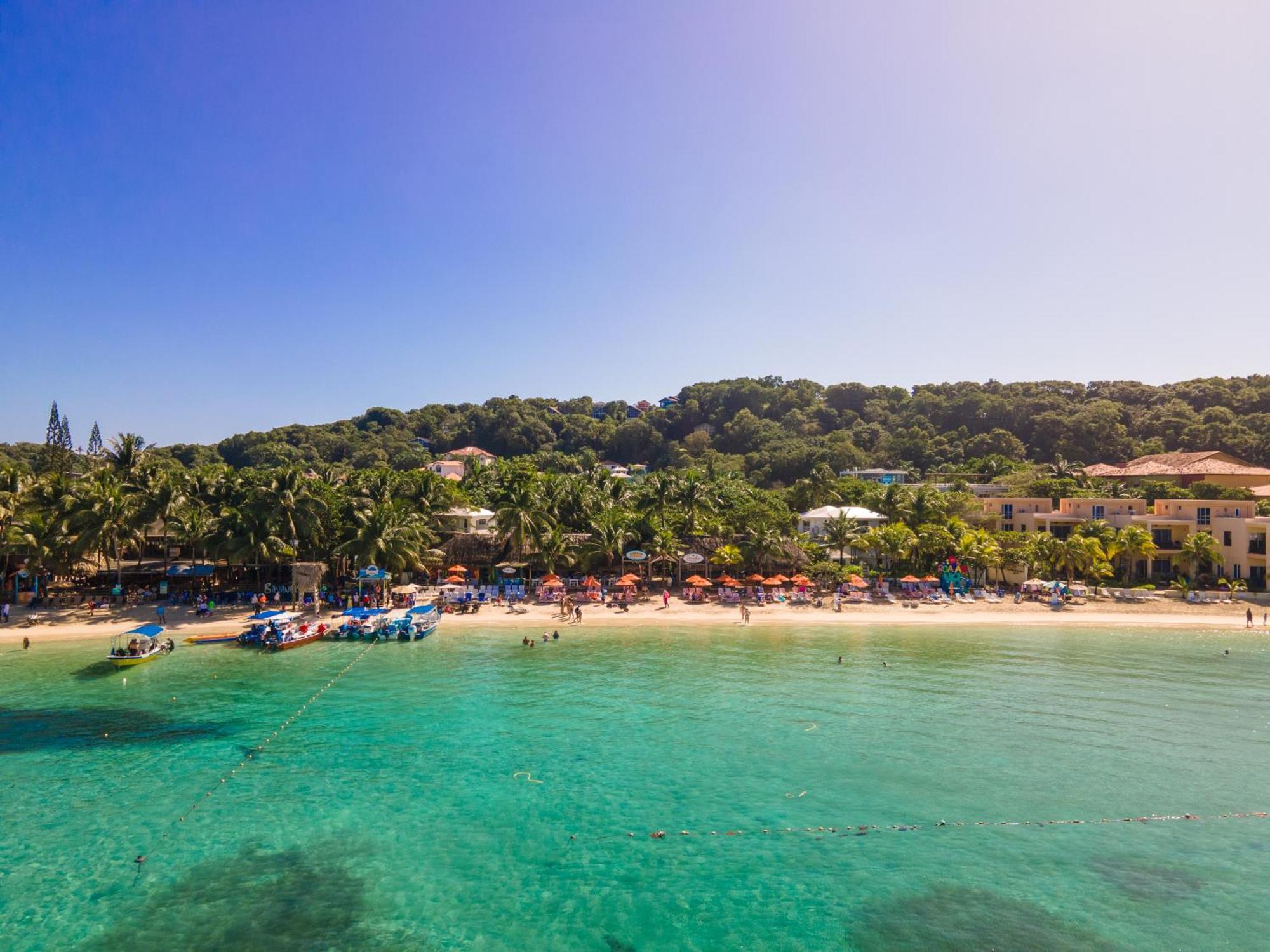 Paradise Beach Hotel & Resort West Bay Zewnętrze zdjęcie